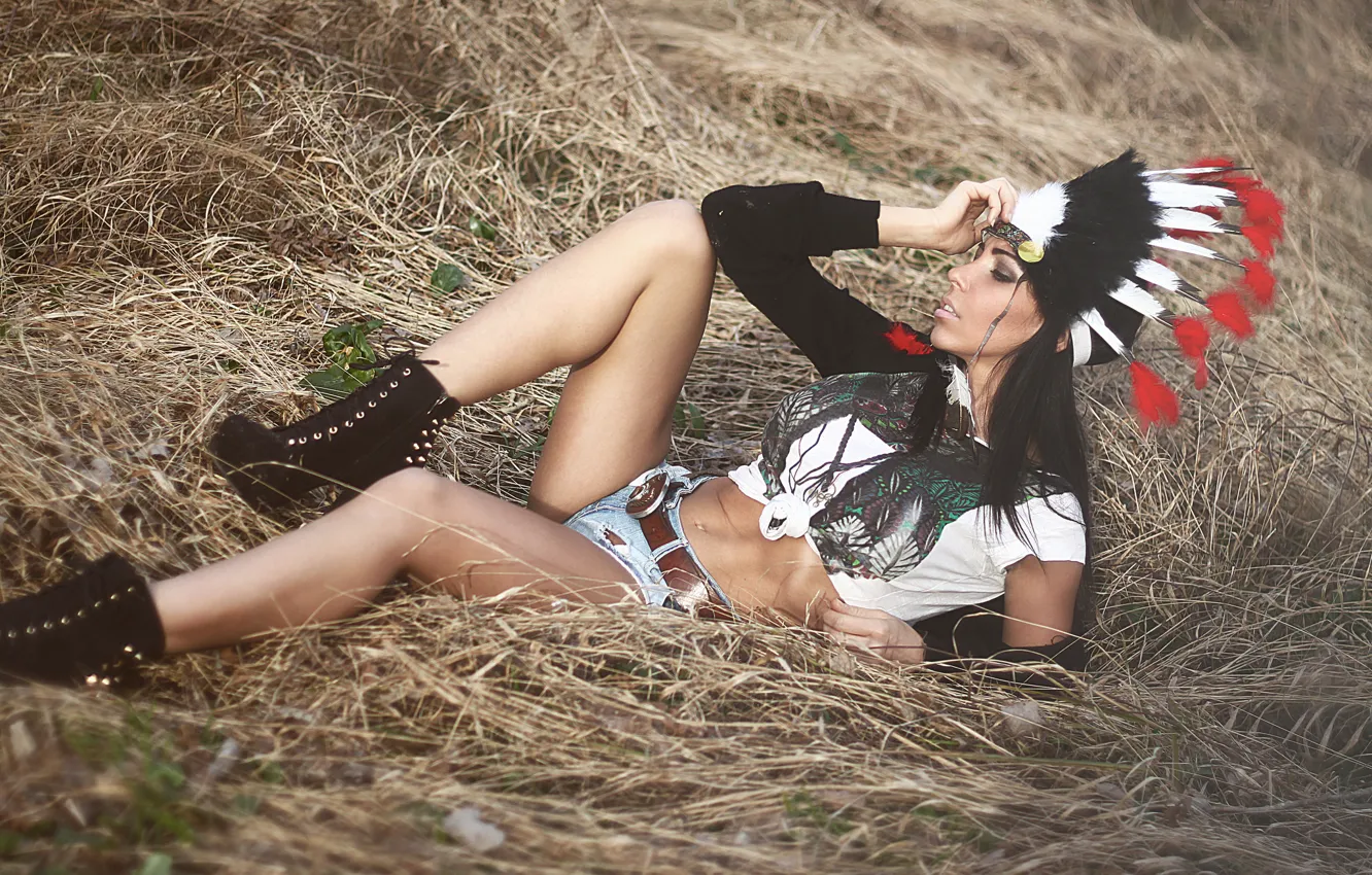 Photo wallpaper summer, girl, shorts, brunette, lies, headdress