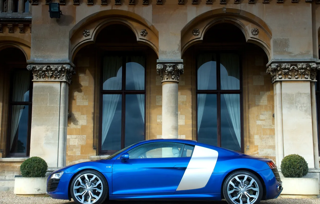 Photo wallpaper car, machine, home, house, Audi R8 V10, 3000x2068
