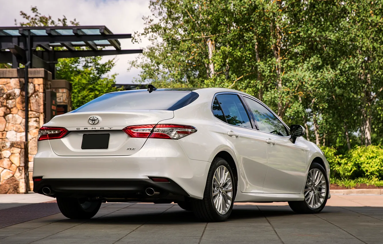 Photo wallpaper white, Toyota, sedan, rear view, 2018, Camry, XLE