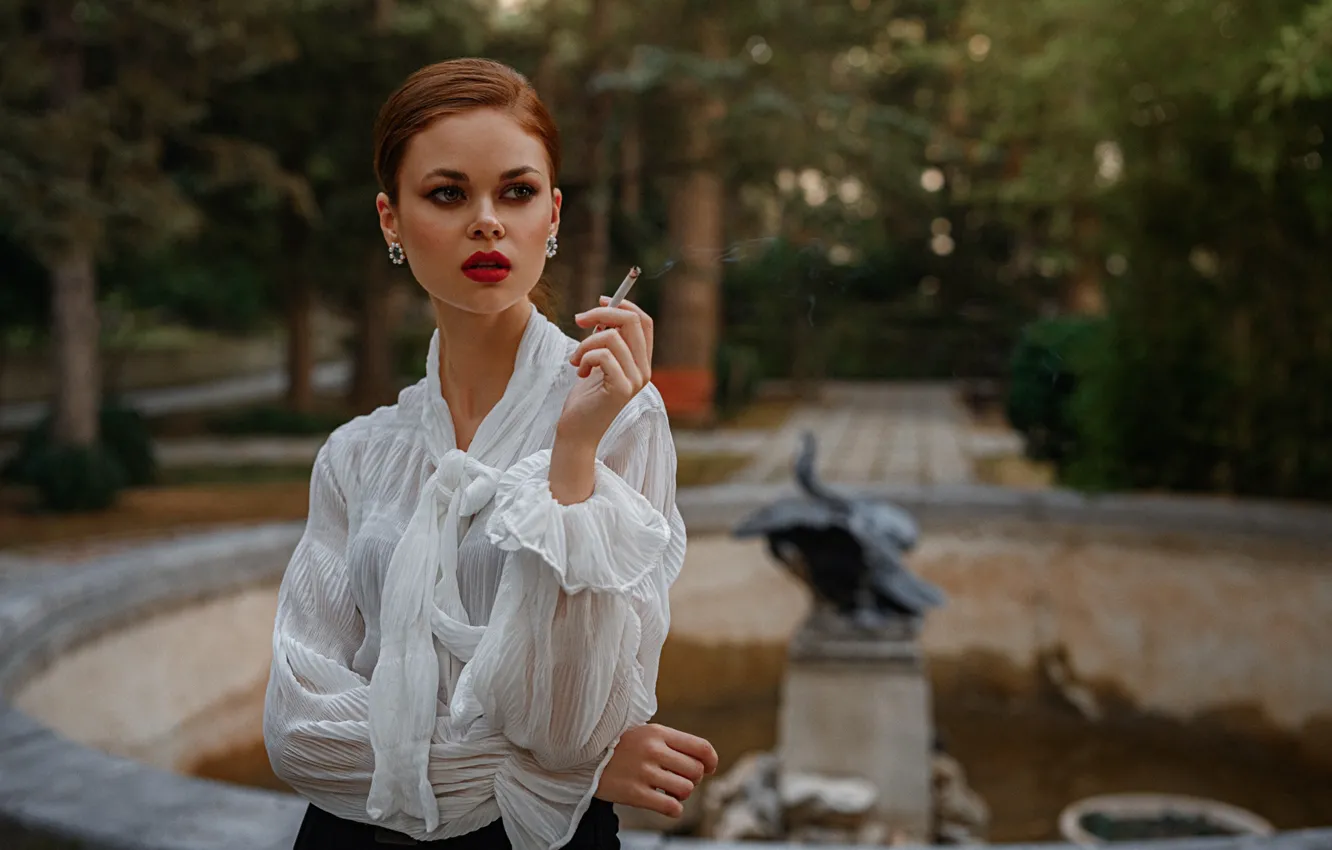 Photo wallpaper cigarette, Stefanos Spyridakis, Victoria, girl, fountain