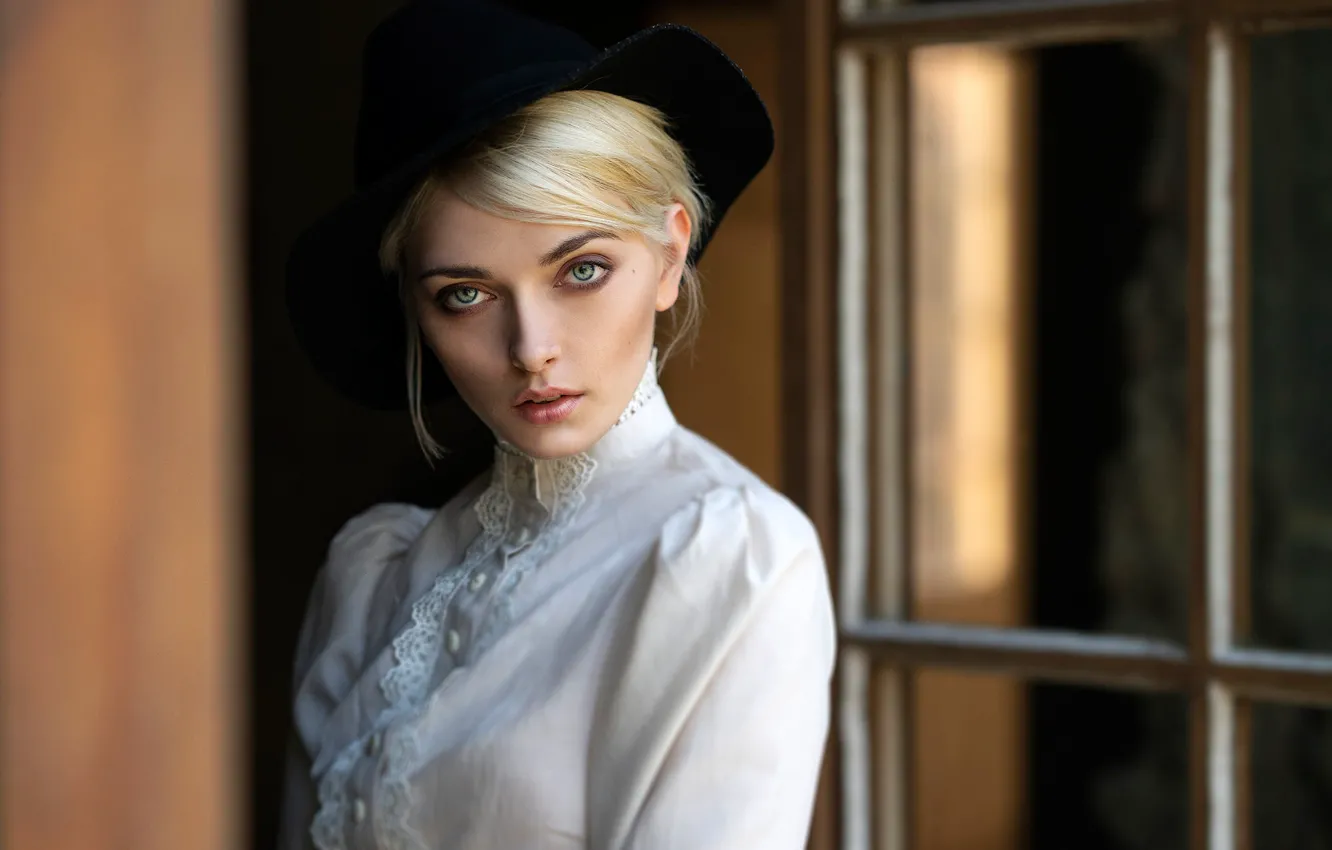 Photo wallpaper look, model, portrait, hat, makeup, hairstyle, blonde, beauty