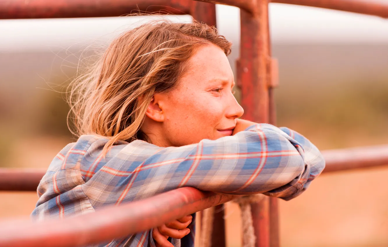 Photo wallpaper the film, trail, Australia, Tracks, MIA Wasikowska