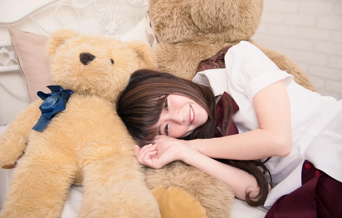 Photo wallpaper girl, toy, bear, Asian
