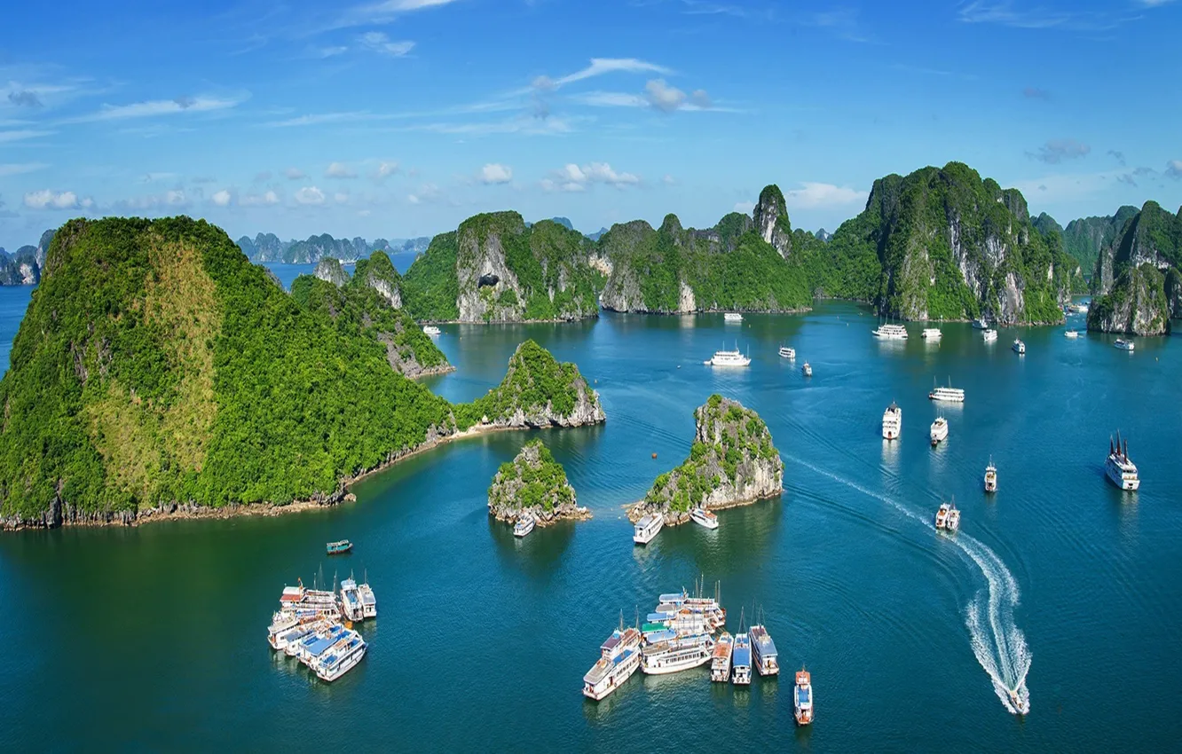 Photo wallpaper Vietnam, boats, Halong Bay