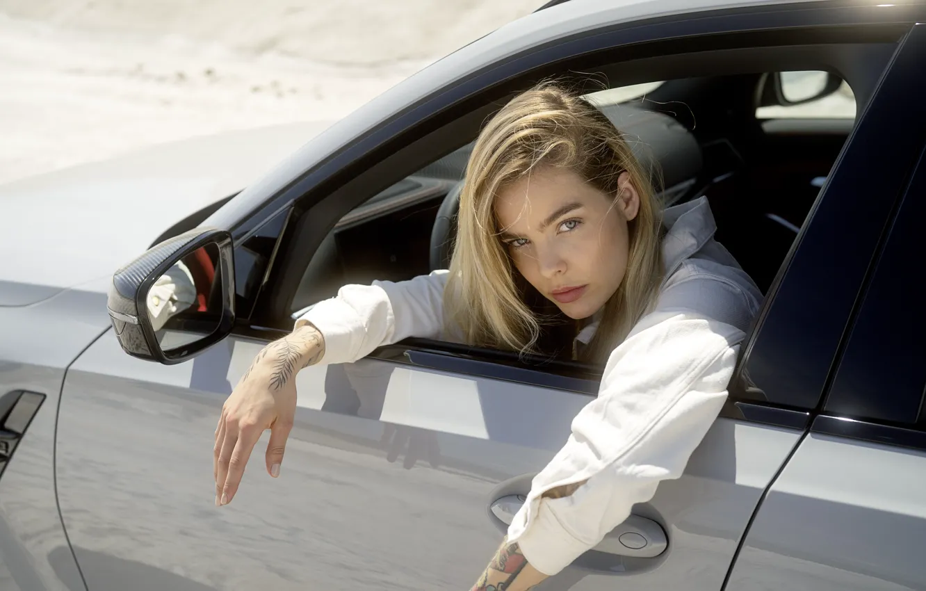 Photo wallpaper car, BMW, girl, blonde, M3, BMW M3 Competition Touring M xDrive, G81