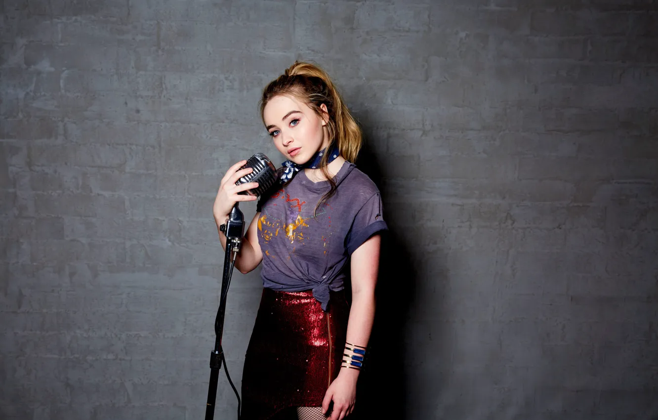 Photo wallpaper look, girl, decoration, skirt, microphone, singer, young, Sabrina Carpenter