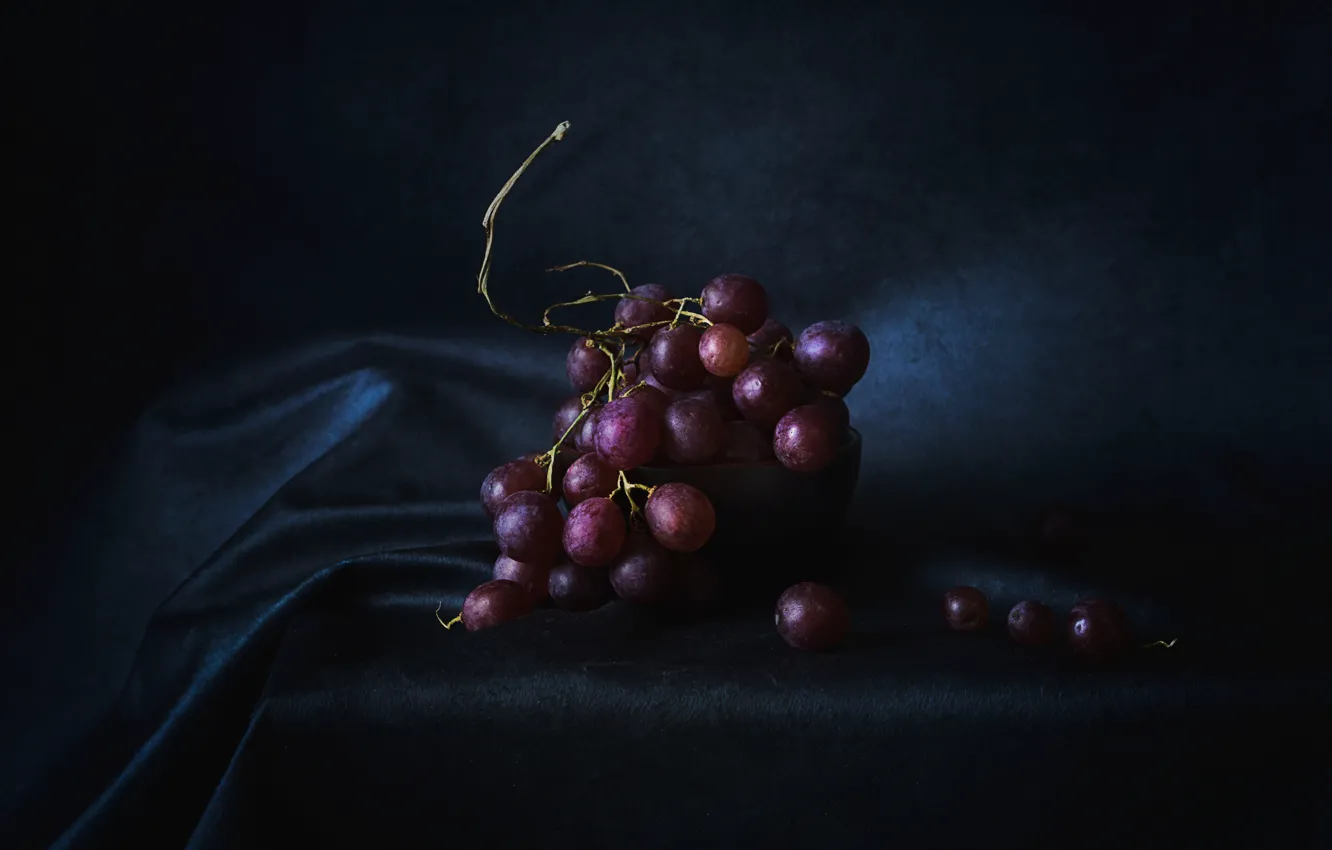 Photo wallpaper berries, grapes, bunch