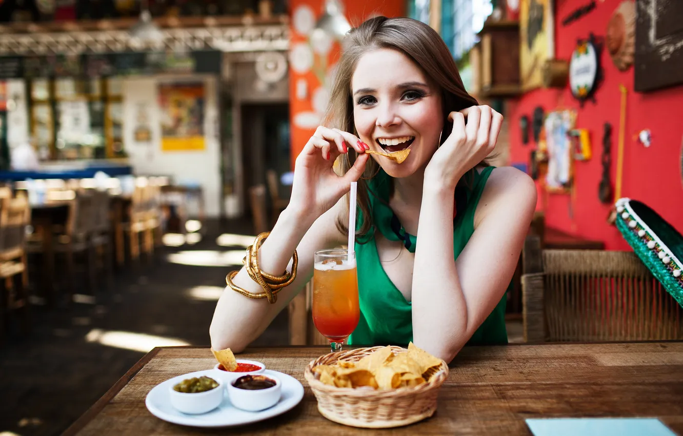 Photo wallpaper girl, eyes, hair, restaurant, Mexican food