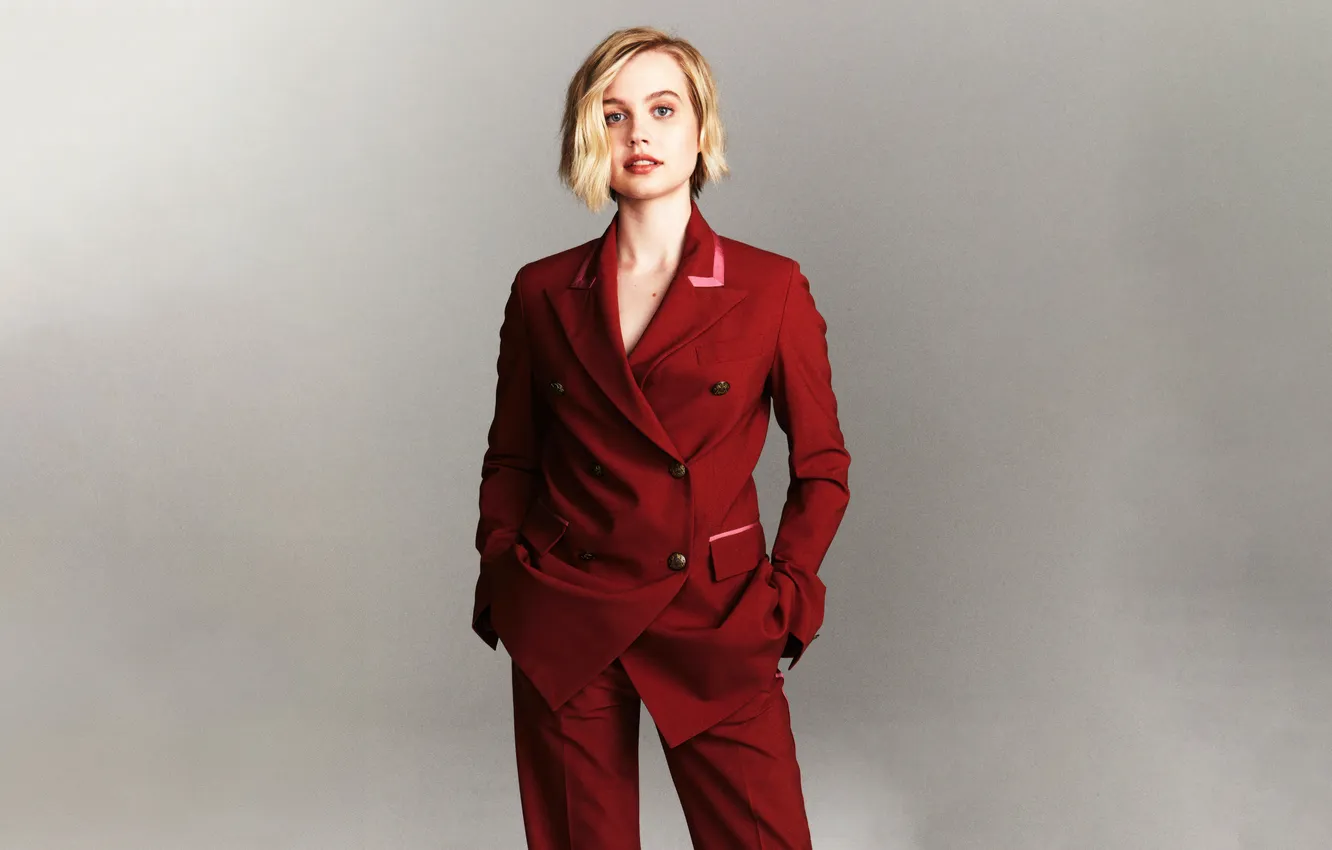 Photo wallpaper jacket, pants, makeup, clothes, Burgundy, Australian actress, Angourie Rice