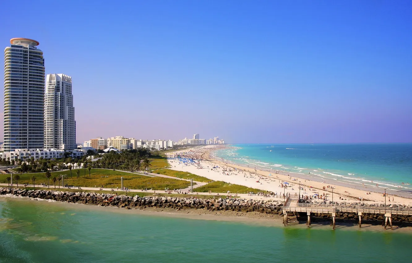 Photo wallpaper beach, the ocean, skyscrapers