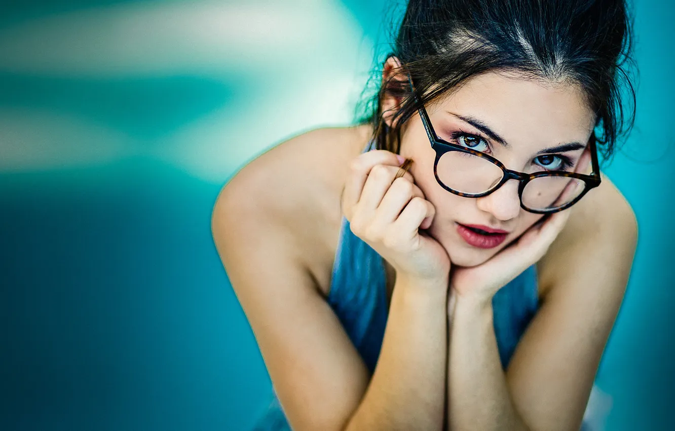 Photo wallpaper look, pose, background, model, portrait, hands, makeup, dress