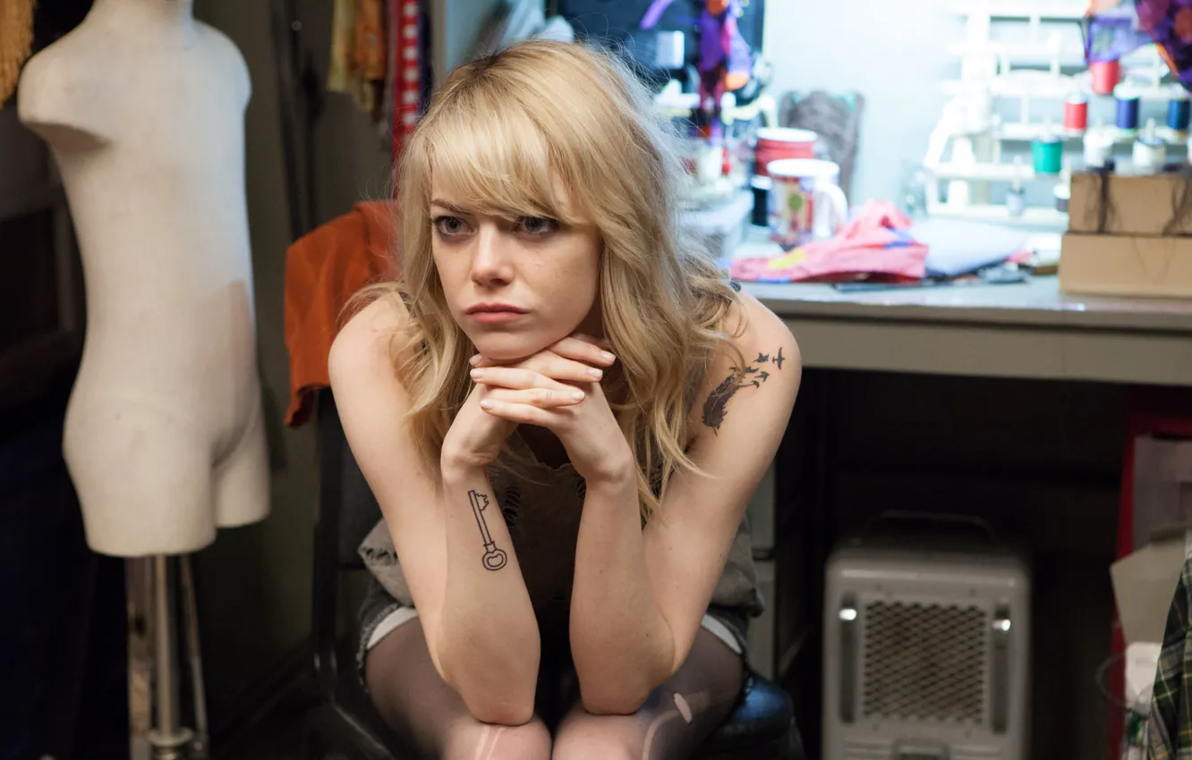 Photo wallpaper pose, key, actress, tattoo, blonde, tattoo, Emma Stone, Emma Stone