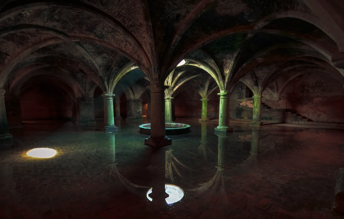 Photo wallpaper underwater, ancient, crypt, moody