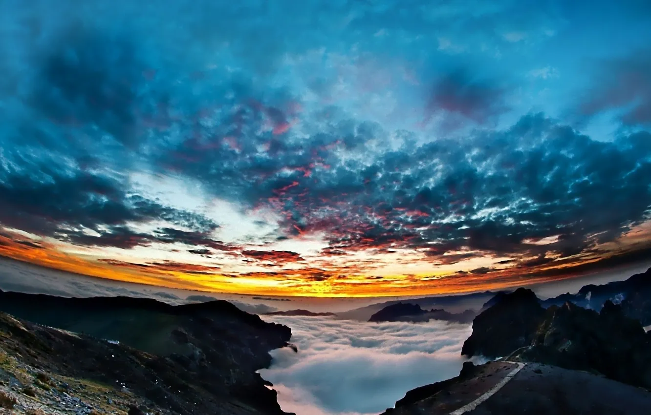 Photo wallpaper MOUNTAINS, The SKY, SUNSET, DAWN, LENS, CLOUD.TOPS