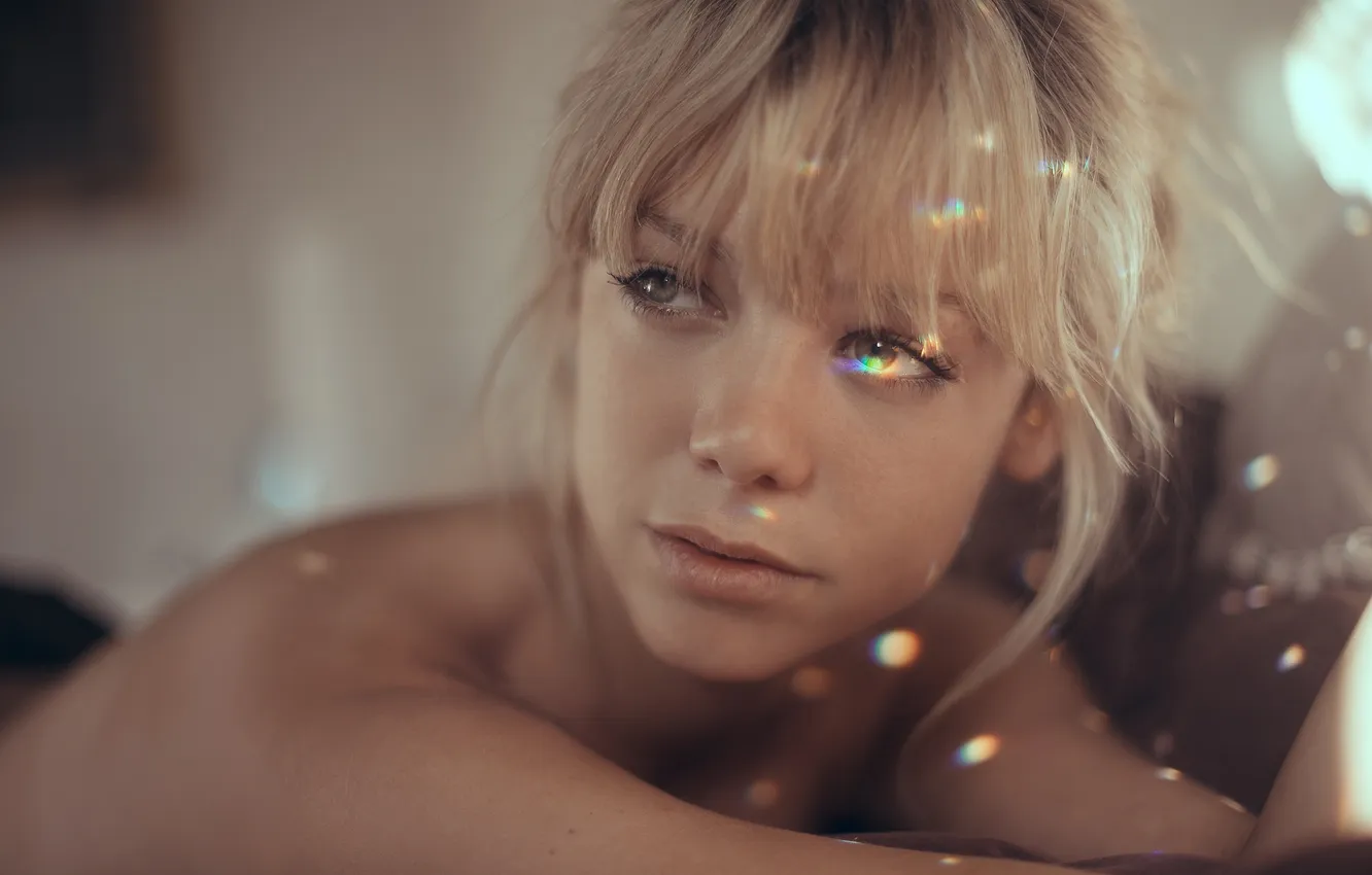 Photo wallpaper girl, blonde, bangs