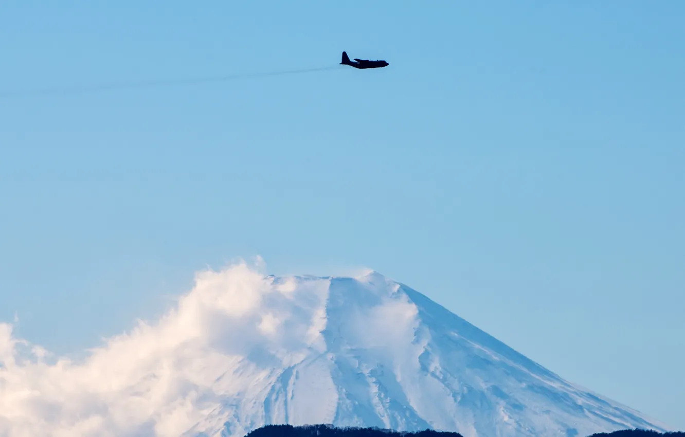 Photo wallpaper the sky, Japan, the plane, C-130 Hercules, Fossa, mountain Kumotori, Tokyo Prefecture