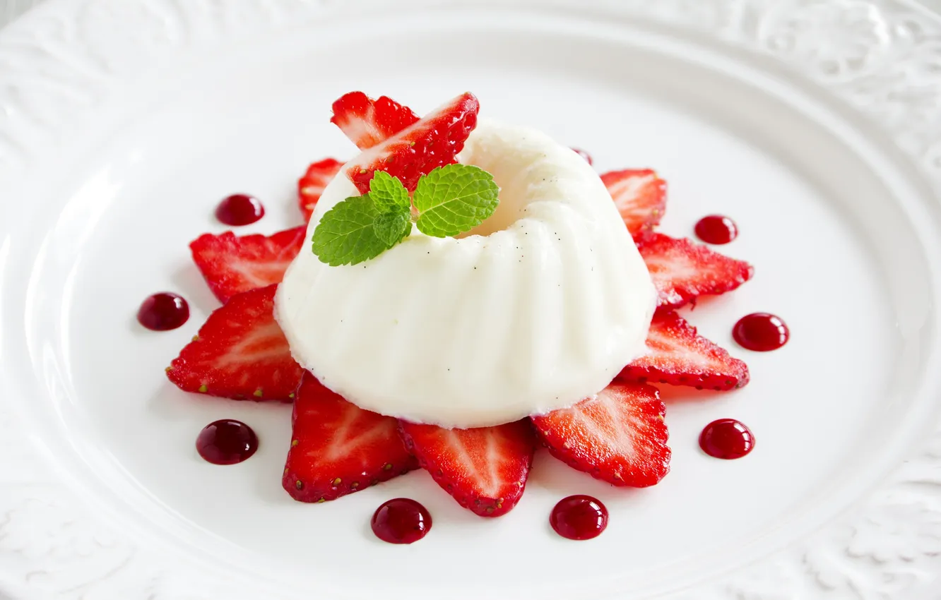 Photo wallpaper strawberry, plate, sweets, mint, dessert, slices, jam