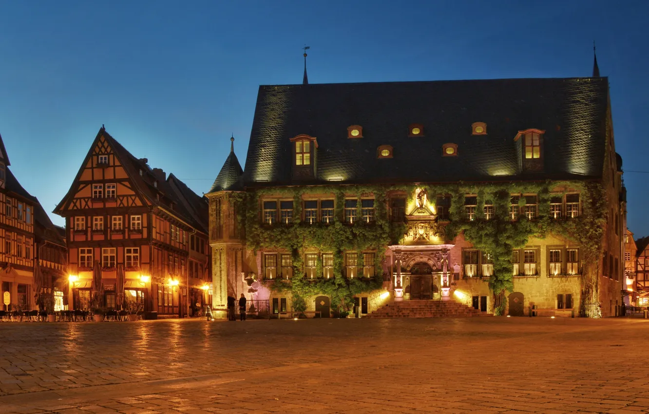 Photo wallpaper lights, home, the evening, Germany, area, Town hall, Quedlinburg