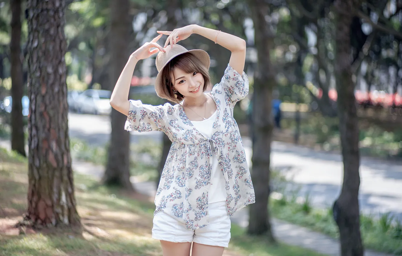 Photo wallpaper girl, pose, smile, hat, hands, bokeh, cutie.Asian