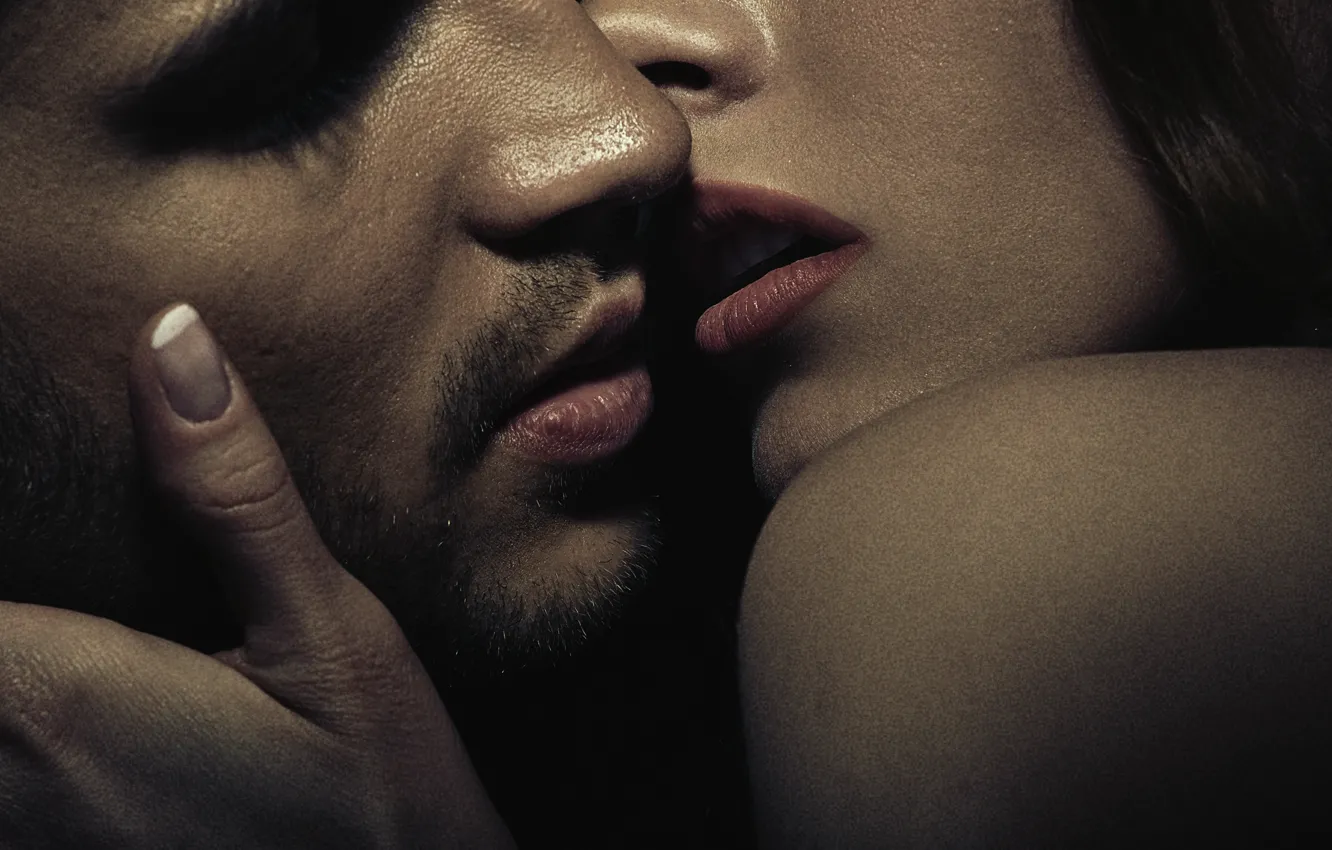 Photo wallpaper woman, kiss, men, lips
