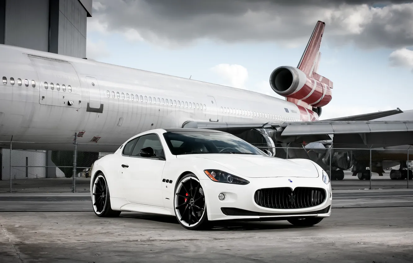 Photo wallpaper Maserati, white, vossen, Granturismo