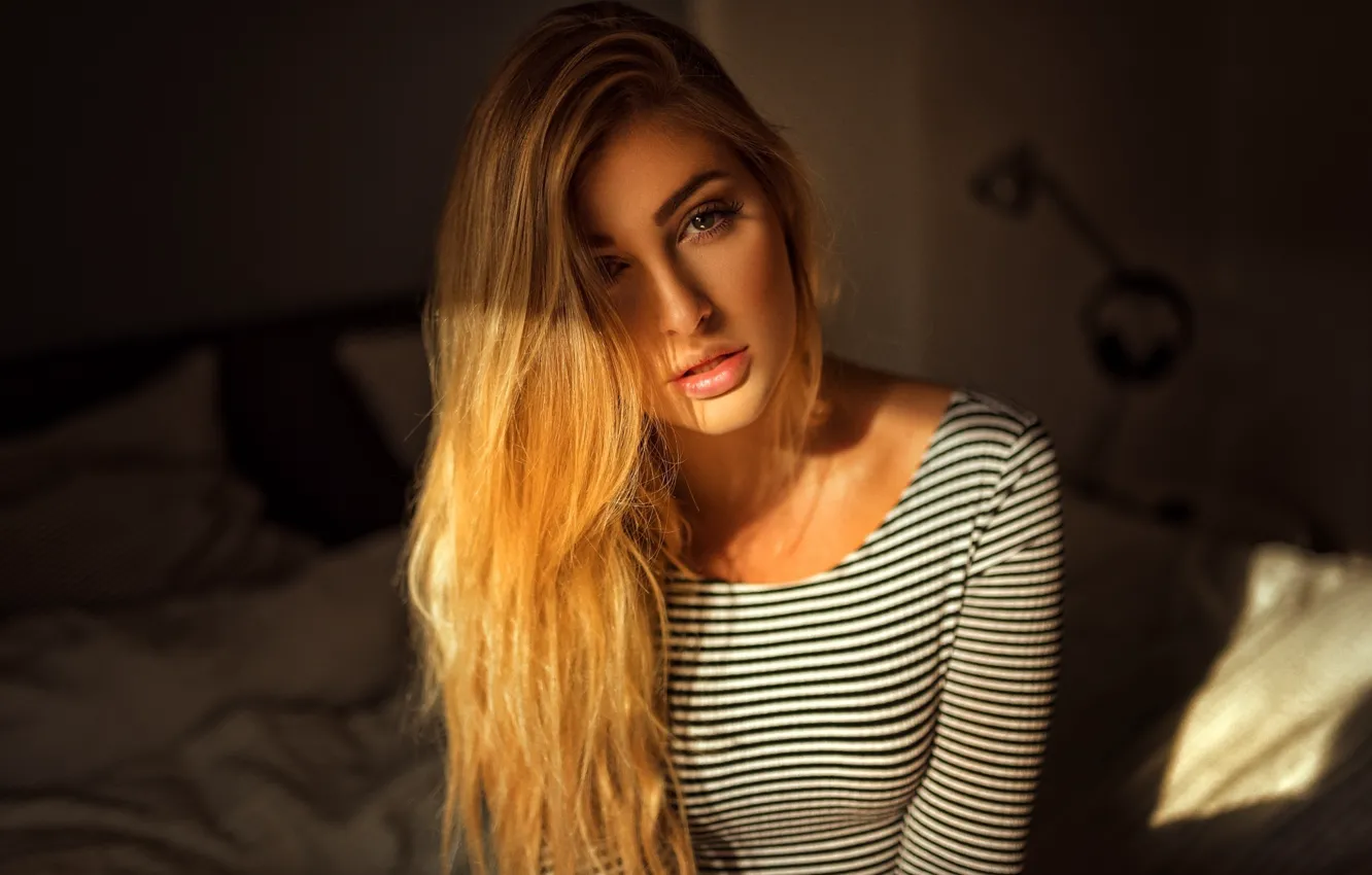 Photo wallpaper model, look, blonde, makeup, Light effects