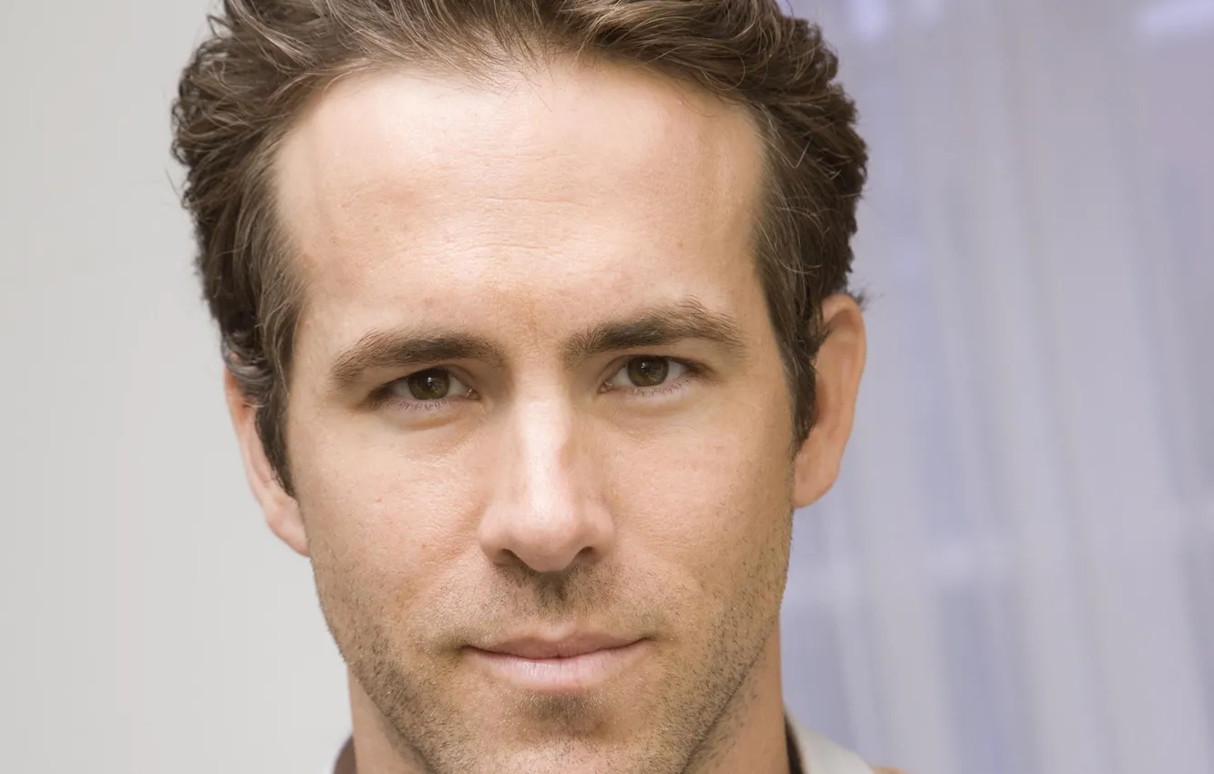 Photo wallpaper face, portrait, actor, male, Ryan Reynolds, Ryan Reynolds