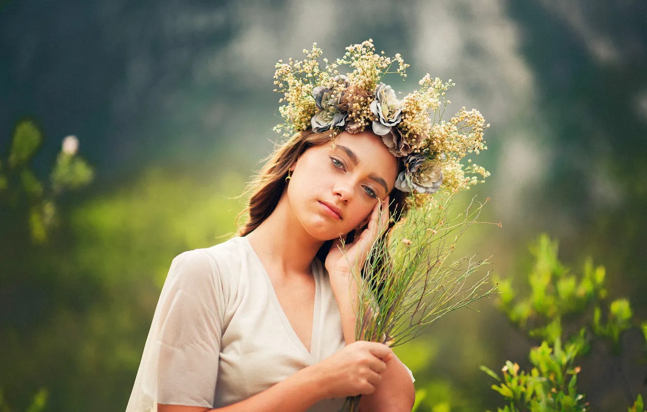 Photo wallpaper look, girl, sweetheart, wreath, bokeh, Victoria