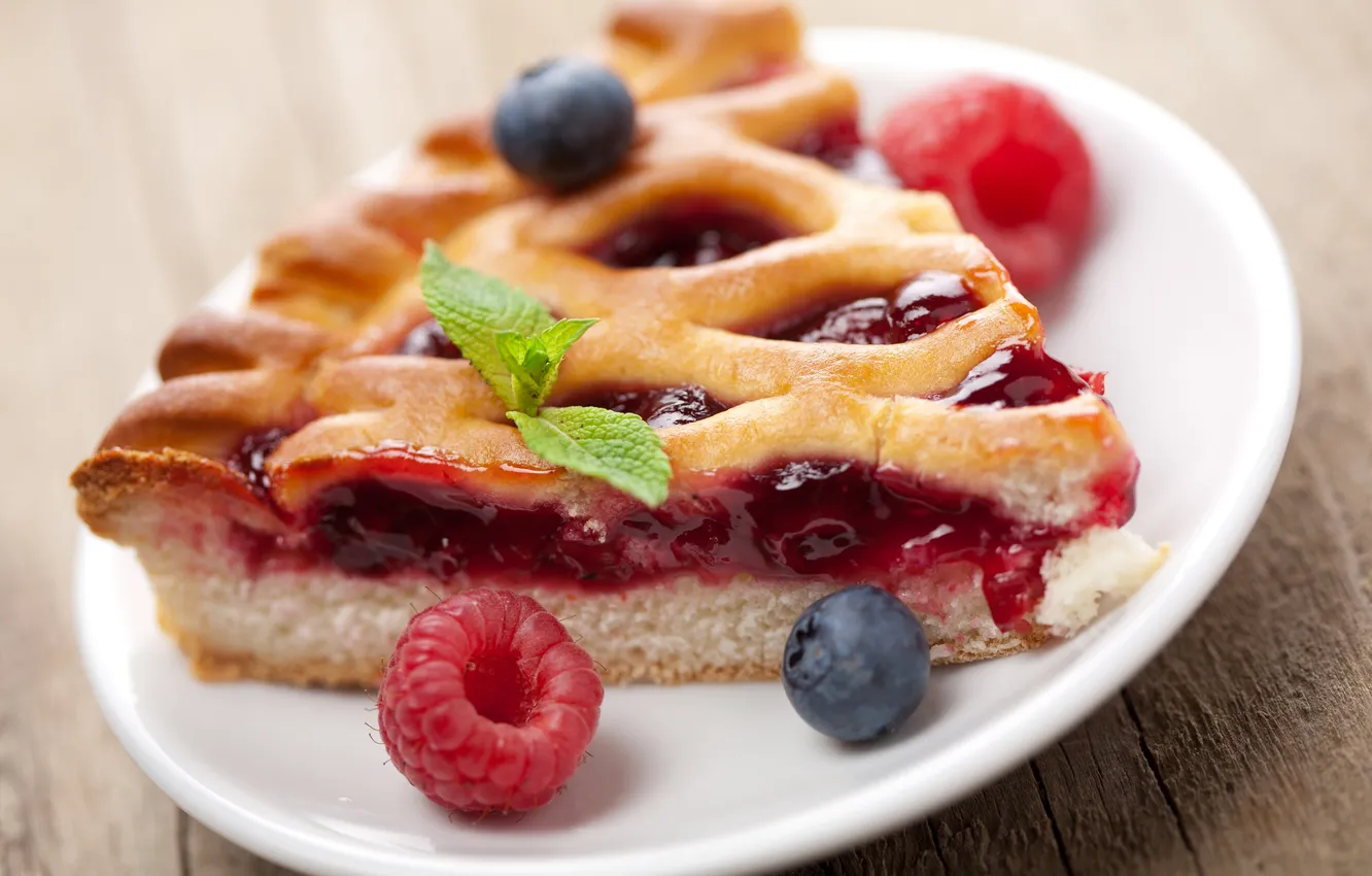 Photo wallpaper berries, raspberry, blueberries, pie, mint, cakes, filling