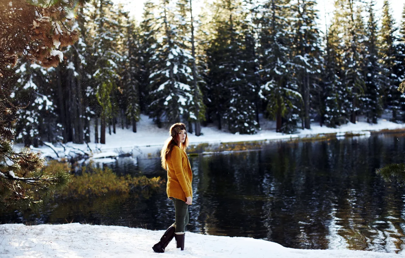 Photo wallpaper girl, snow, Danielle