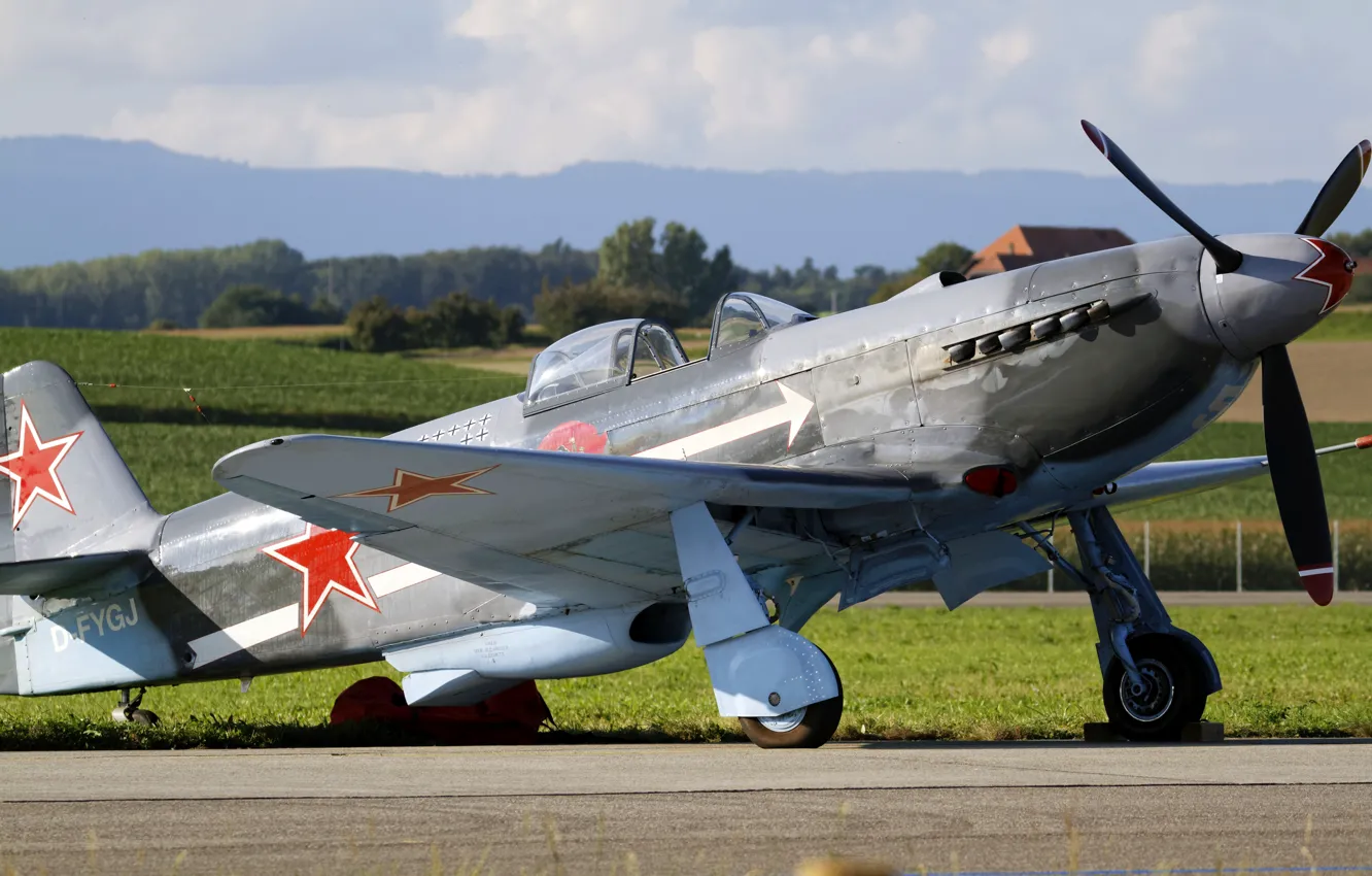 Photo wallpaper Yakovlev, Soviet, single-engine, fighter, YAK-3U