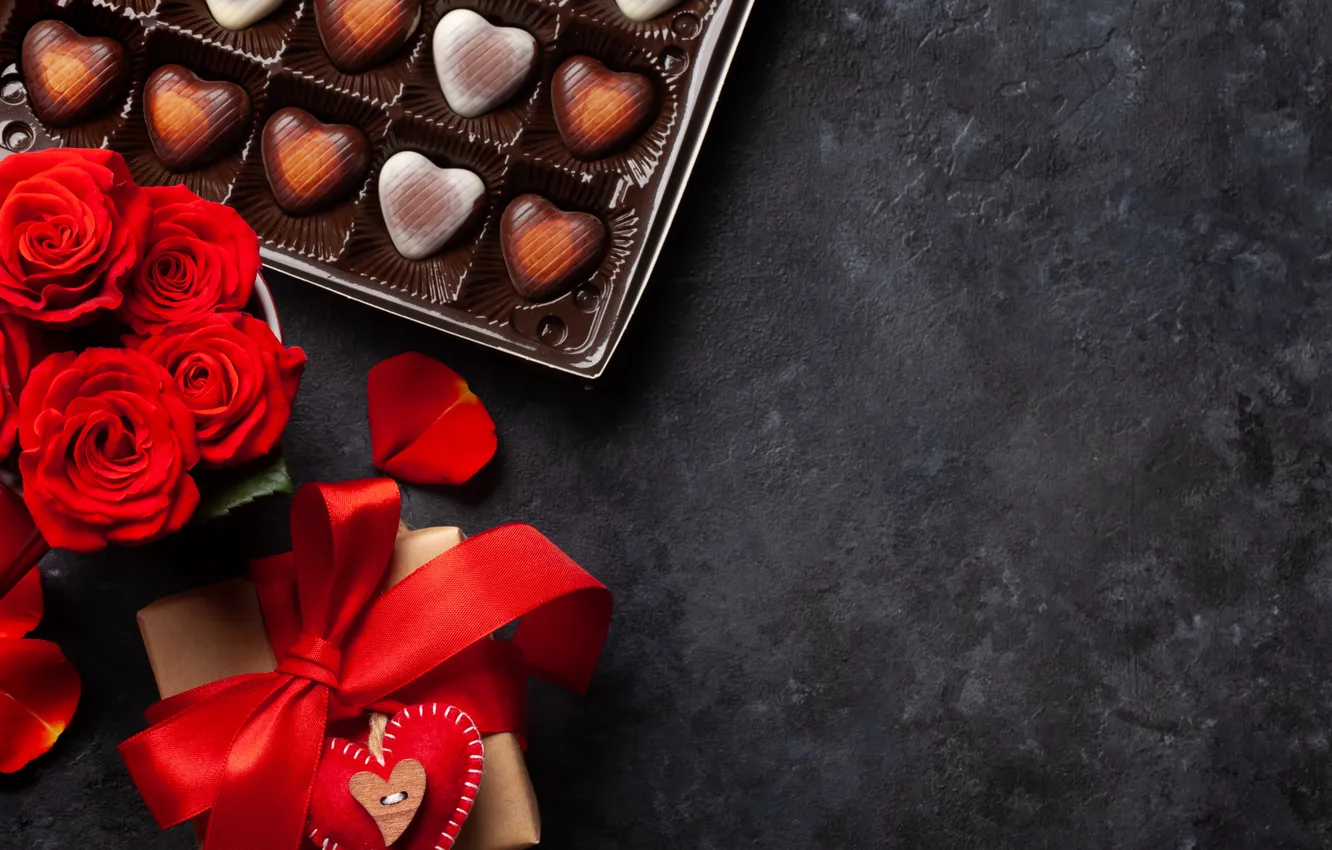 Photo wallpaper love, flowers, gift, romance, chocolate, roses, love, happy