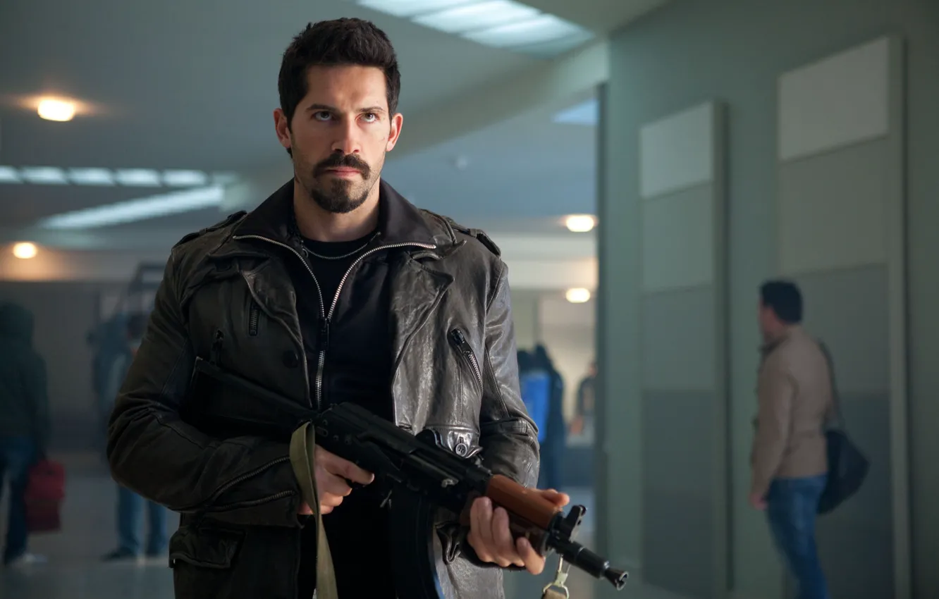 Photo wallpaper look, pose, weapons, Kalashnikov, The Expendables 2, Scott Edkins, Scott Adkins, The expendables 2