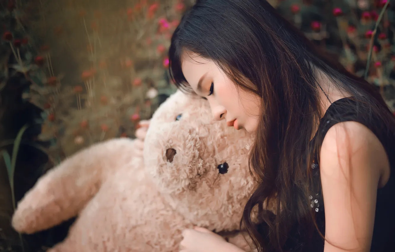 Photo wallpaper girl, bear, Asian