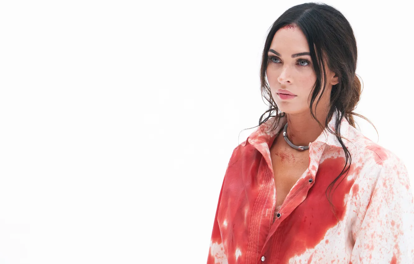 Photo wallpaper girl, Megan Fox, Megan Fox, blood, frame, brunette, white background, shirt