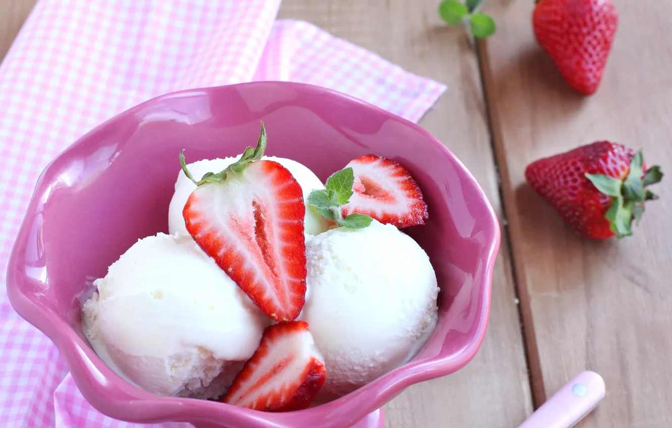 Photo wallpaper berries, strawberry, spoon, ice cream, dessert, sweet, sundae, ramekin