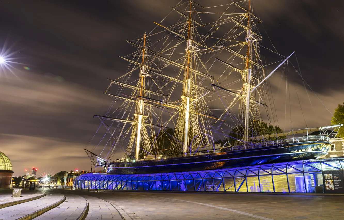 Photo wallpaper photo, England, London, Night, The city, Museum, Ship, Sailboat