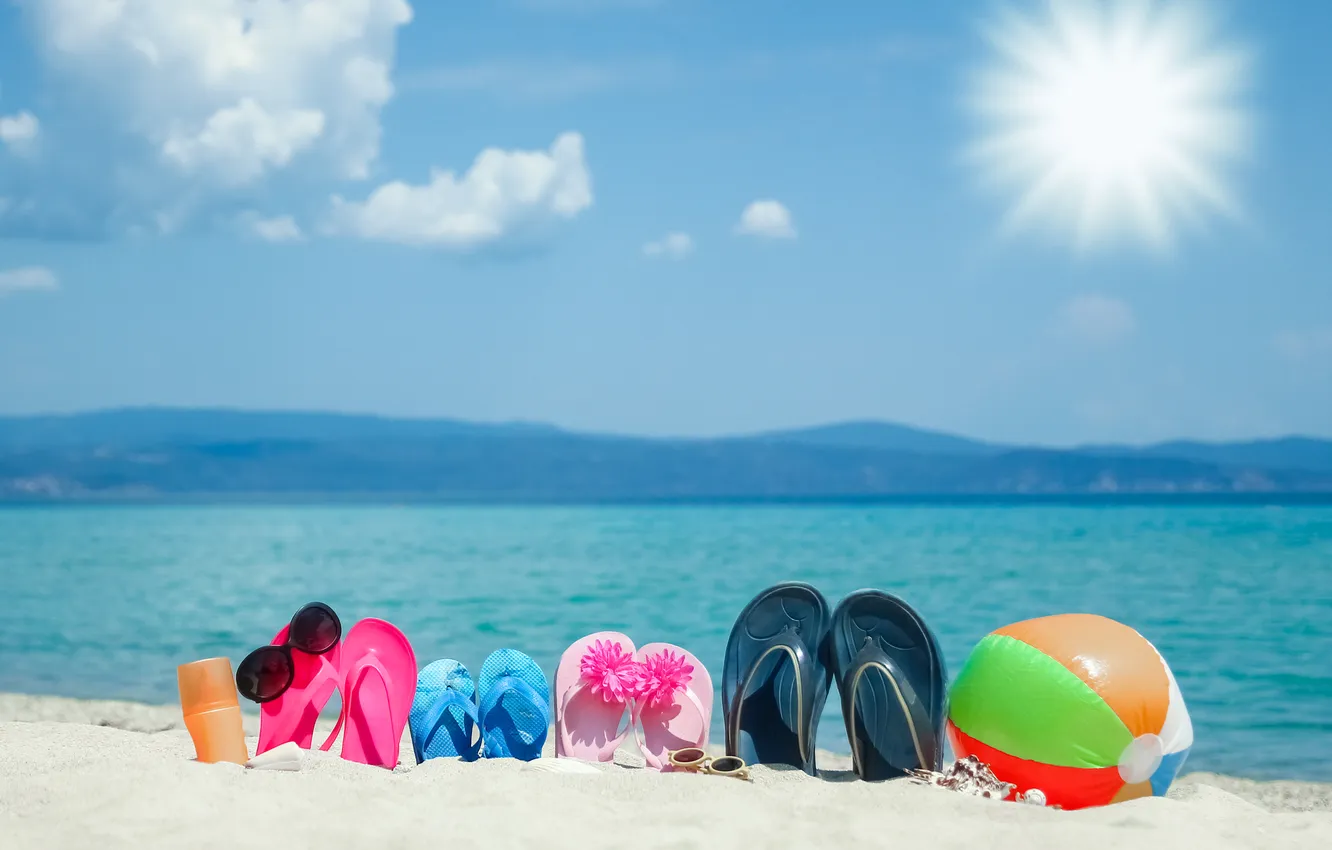 Photo wallpaper sand, beach, summer, stay, glasses, summer, beach, vacation