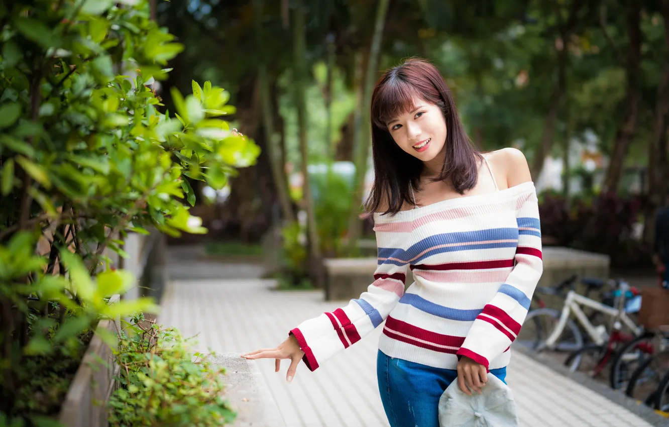 Photo wallpaper girl, pose, smile, Asian, cutie, bokeh