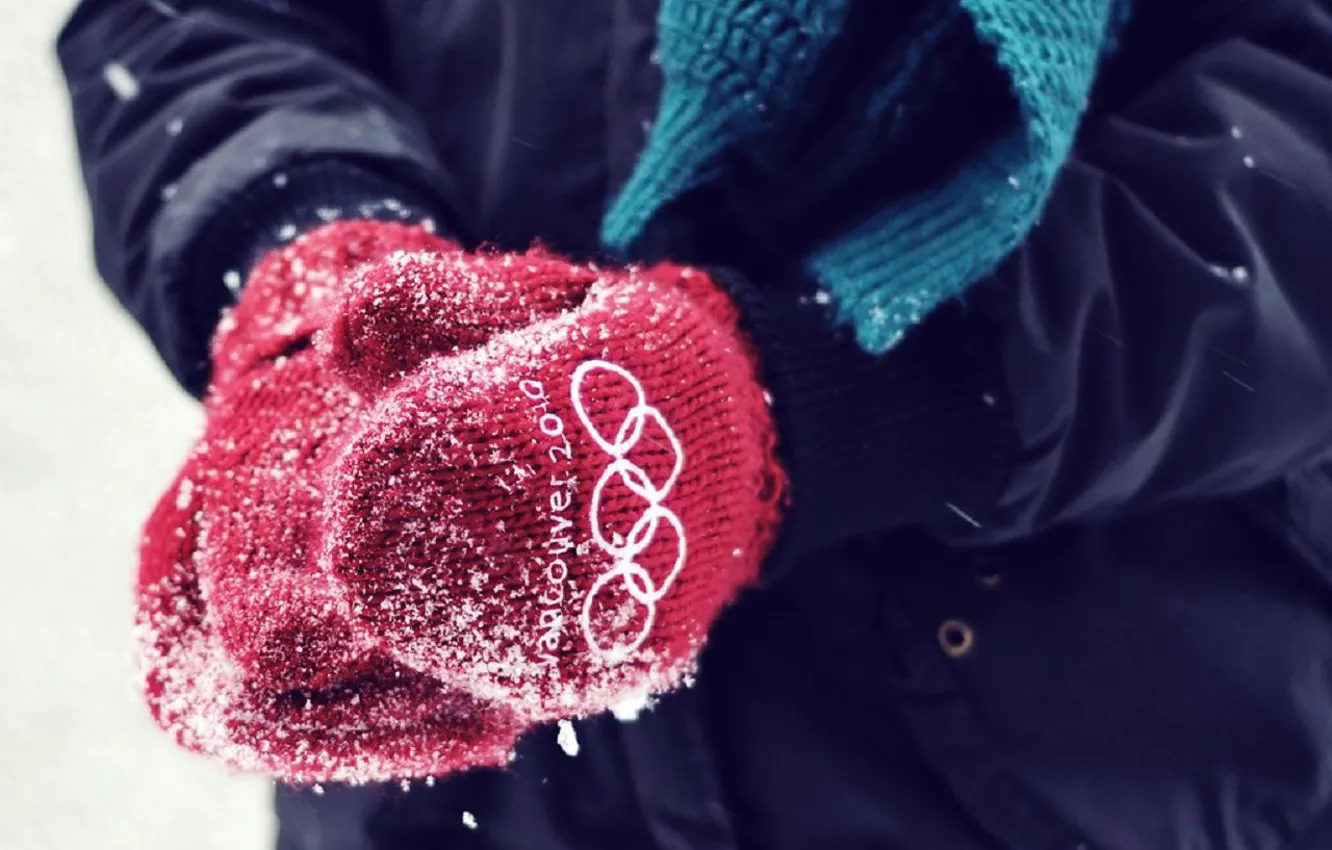 Photo wallpaper red, Olympic, Vancouver 2010, mittens