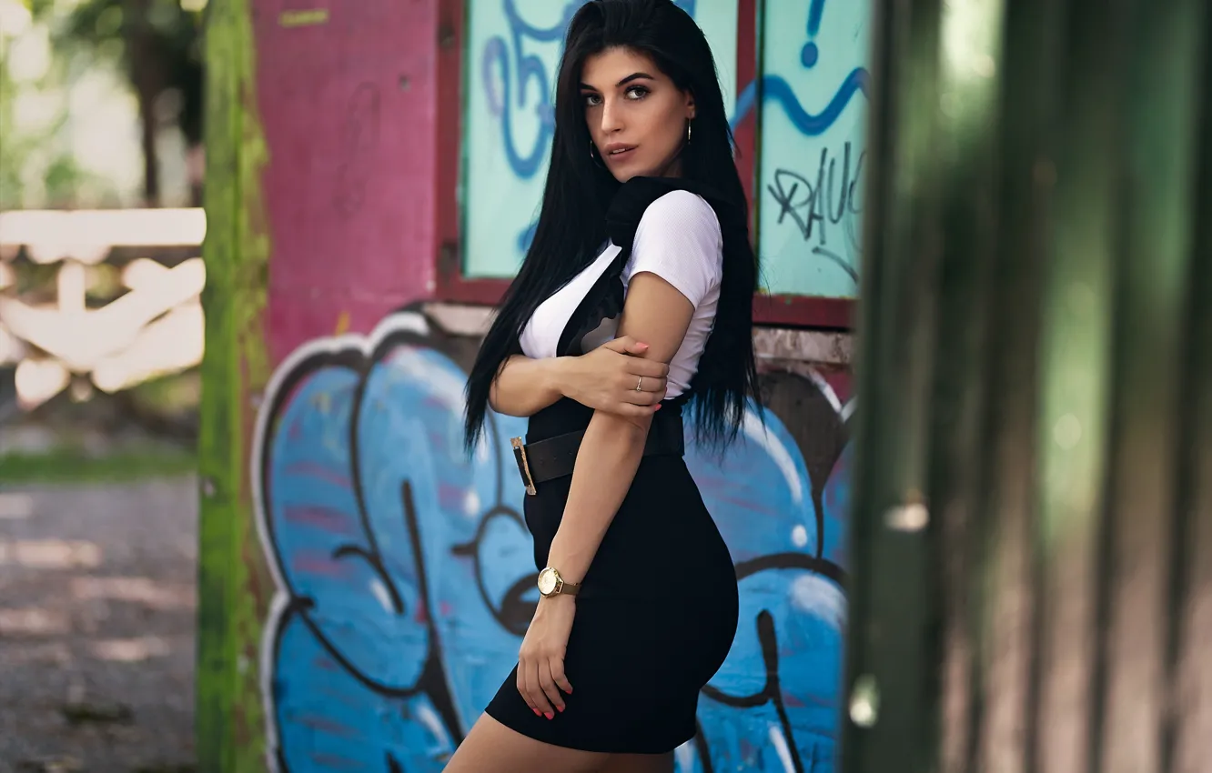 Photo wallpaper look, girl, face, style, brunette, Martina