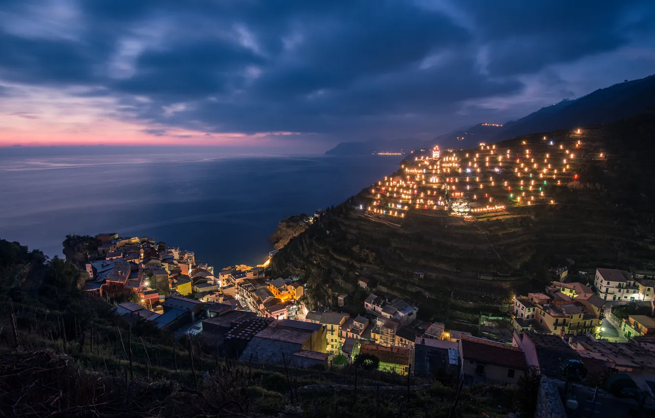 Photo wallpaper lights, Italy, Manarola
