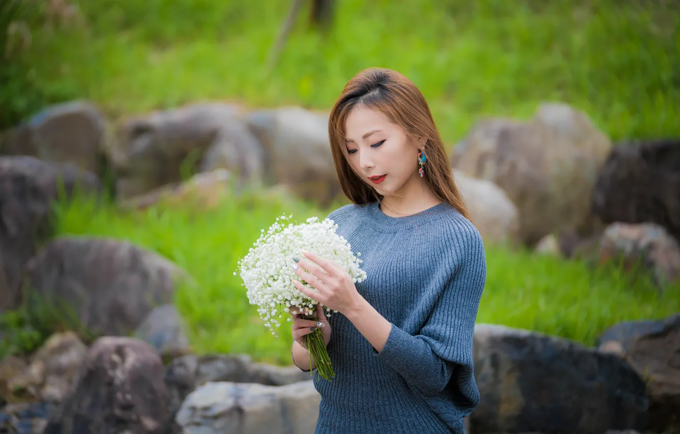 Photo wallpaper girl, sweetheart, bouquet, Asian, lilies of the valley, bokeh