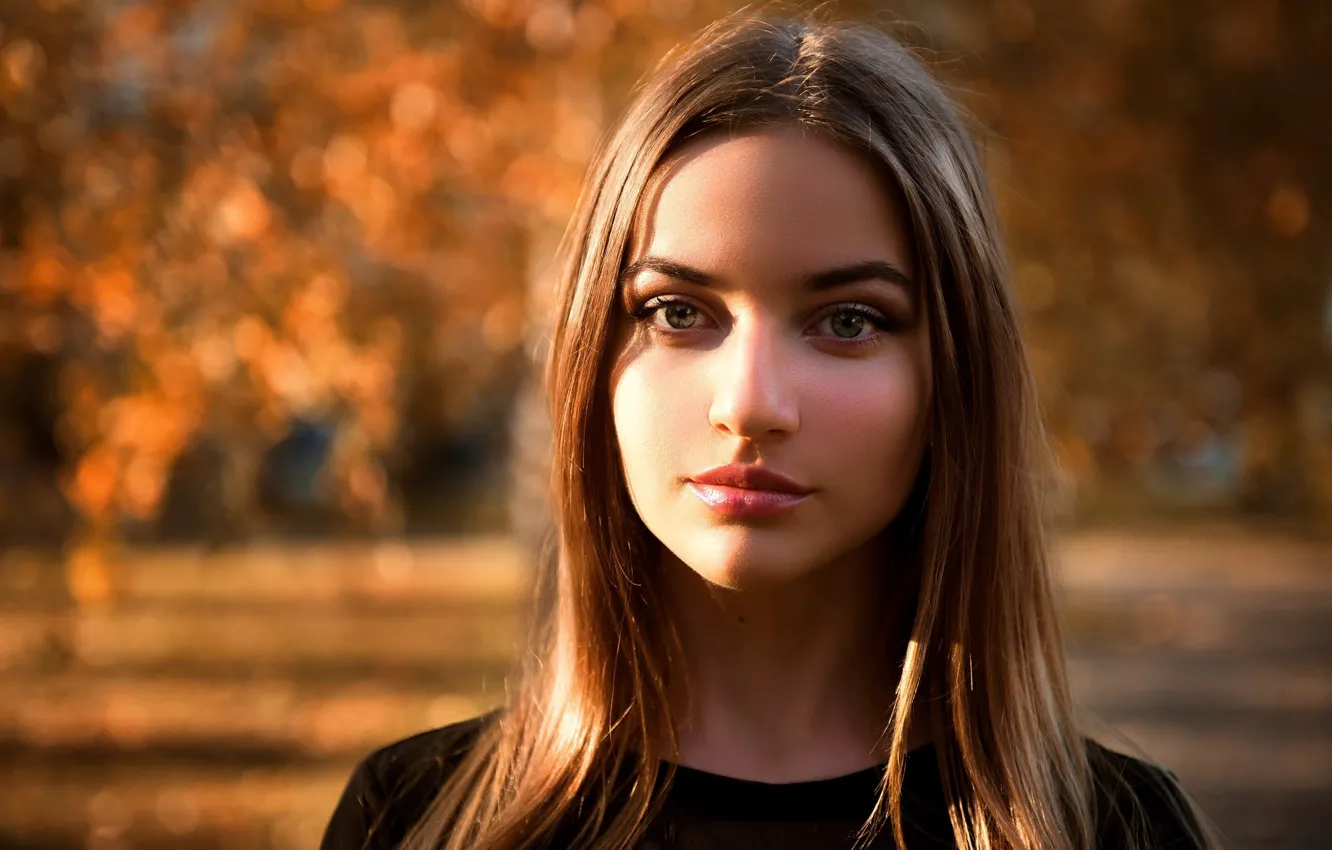 Photo wallpaper autumn, look, girl, the sun, background, portrait, makeup, hairstyle