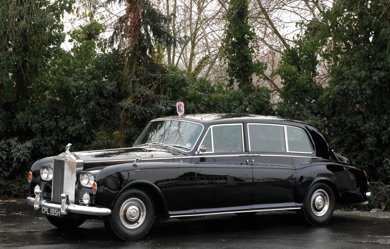 Photo wallpaper Rolls-Royce, Phantom, prestige