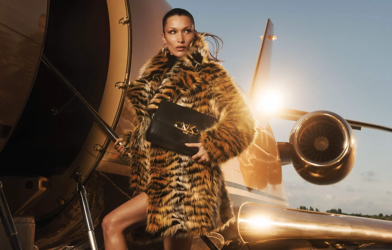 Photo wallpaper Girl, The plane, Handbag, Coat, Bella Hadid, Bella Hadid, 2022, Michael Kors