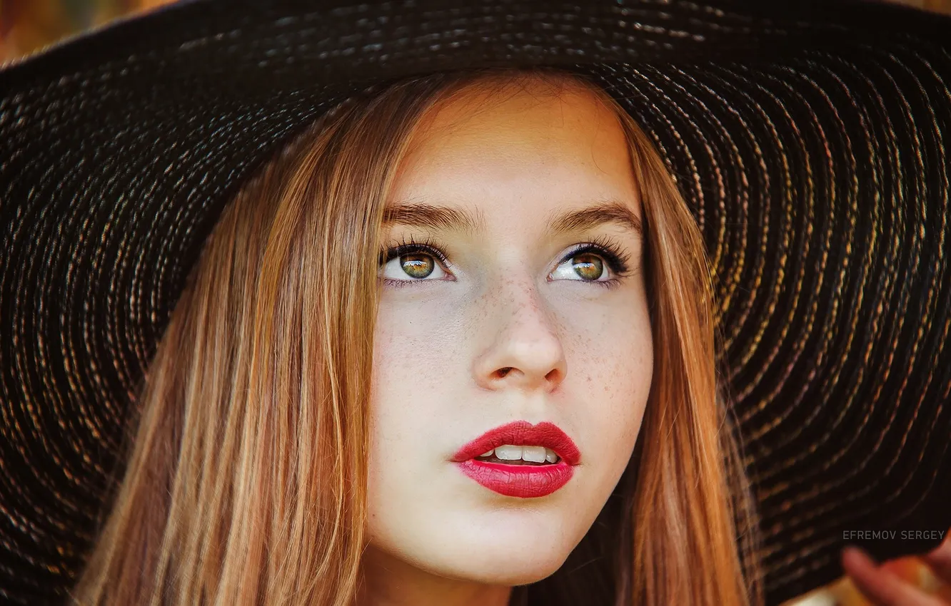 Photo wallpaper close-up, face, model, portrait, hat, makeup, hairstyle, beauty