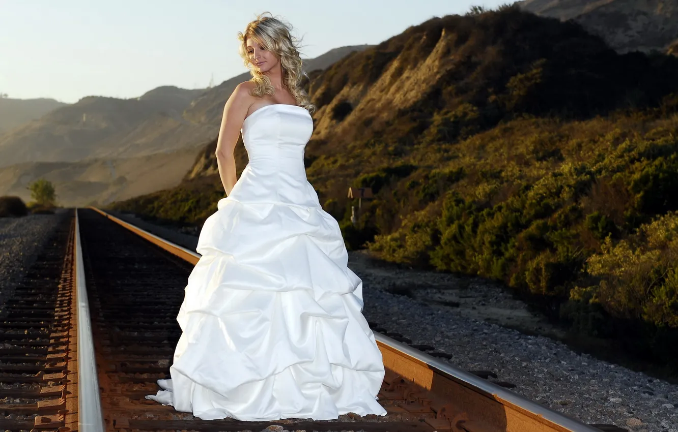 Photo wallpaper road, girl, the bride