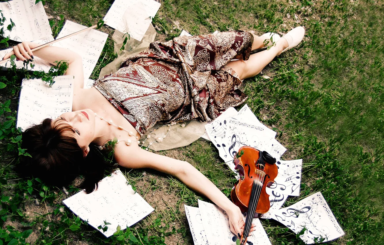 Photo wallpaper grass, girl, green, paper, notes, music, violin, dress
