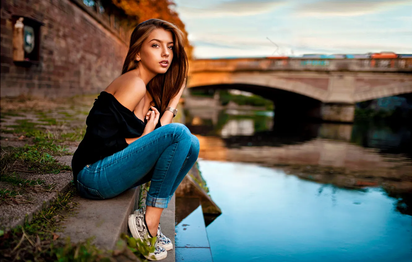 Photo wallpaper Girl, Beautiful, Model, Water, Beauty, Eyes, River, Face
